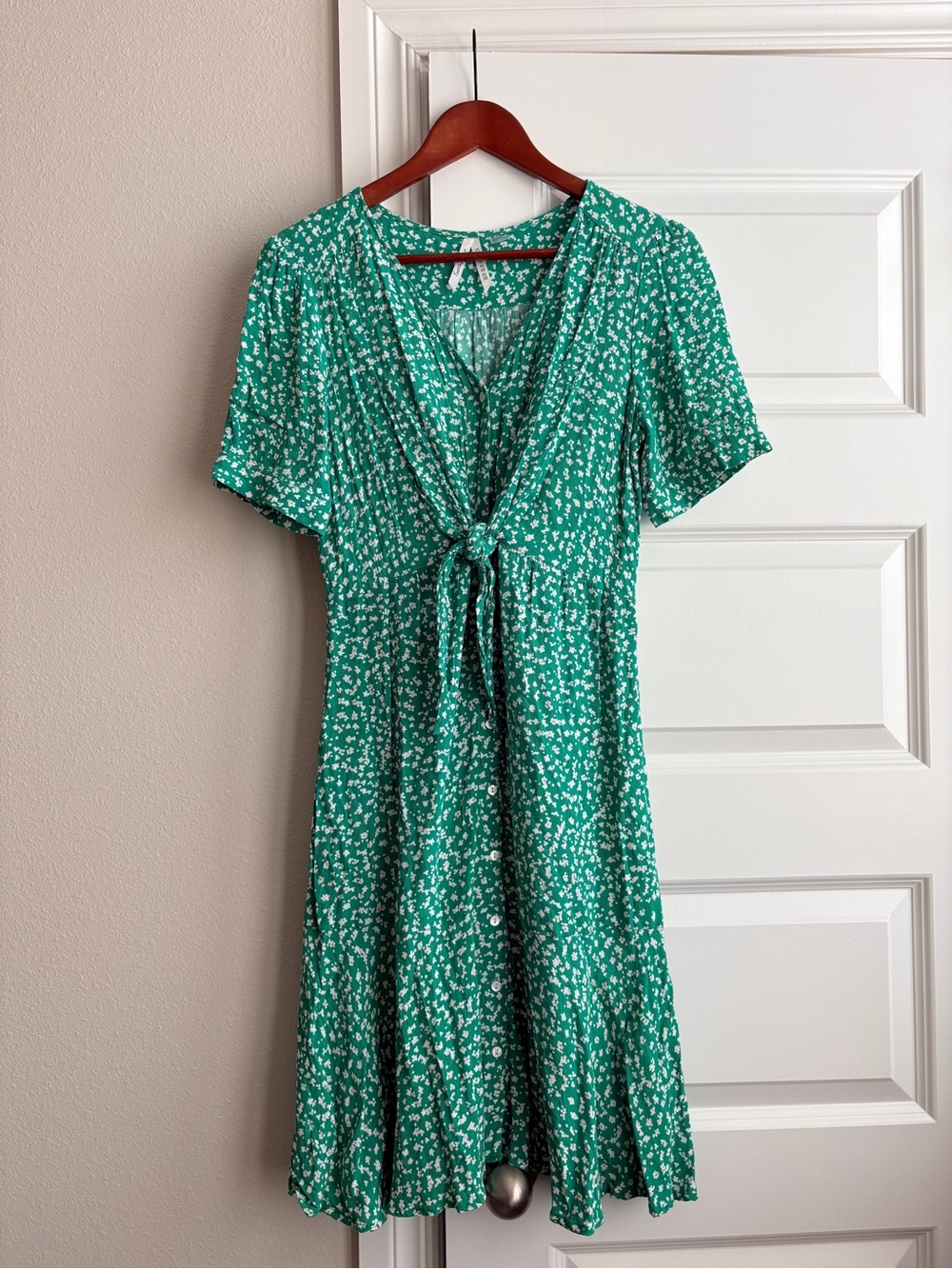 Seraphine Green Floral Button Front Tie Waist Maternity Midi Dress Size 6
